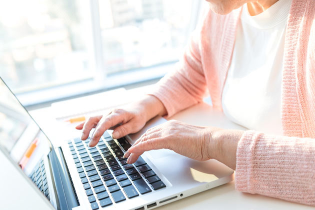 後遺障害の認定の流れ|自賠責と労災の違いは?不服がある時の流れは? 2 【自賠責保険編】後遺障害の認定の流れ