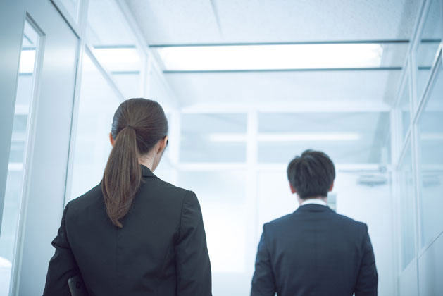 交通事故紛争処理センター大阪編|短期間で解決可能?メリット~行き方まで 2 交通事故紛争処理センター大阪支部には誰でも行っていいの?