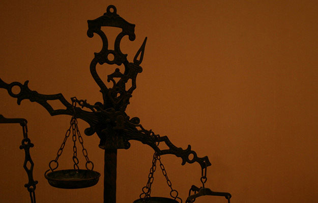 【加害者】交通事故で裁判所から呼び出し状がくる可能性は?無視するとどうなる? 3 交通事故と裁判所|交通事故で裁判所から呼び出し状がくることはある?