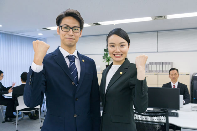 交通事故によるストレートネックの後遺症や慰謝料について弁護士に無料相談したい方はコチラ！