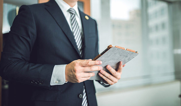 交通事故を起こしたらどうする?事故直後の対応マニュアル!その後の流れを徹底解説! 9 交通事故加害者になってしまったら弁護士に相談