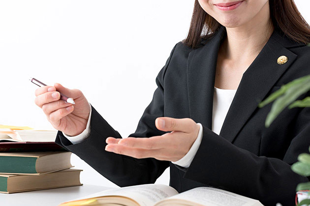 脊髄損傷と障害者手帳|申請方法、認定条件は?障害年金との違いは? 7 身体障害者手帳の申請手続きの方法や取得までの流れについて解説