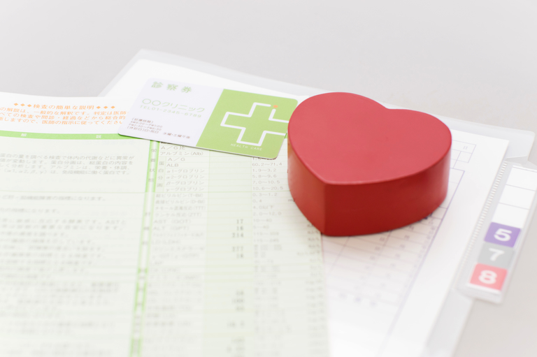 手首骨折(橈骨遠位端骨折)の治療費(手術費用)はいくら?負担軽減の方法が!? 5 手首骨折の治療費の負担はどうすれば?