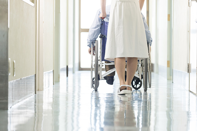 バイク事故による怪我|脊髄損傷や脳挫傷で半身不随に!?その後遺症認定や慰謝料は… 9 バイク事故による脊髄損傷、脳挫傷|半身不随の後遺症に対する等級認定や慰謝料は!?