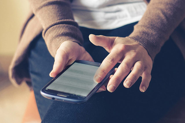 交通事故による我が子の死について弁護士に無料相談したい方はこちらへ