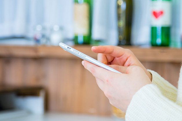 脊柱・脊椎骨折の後遺症|弁護士への依頼で慰謝料増額ってホント!? 15 脊柱・脊椎の後遺症や慰謝料について弁護士に無料相談したい方はコチラ!