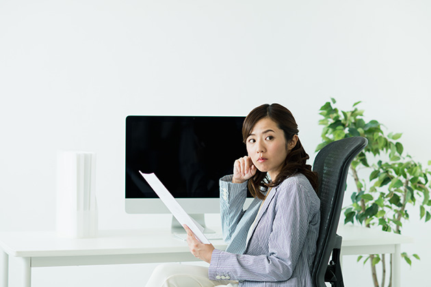 慰謝料が多くもらえるのは自賠責基準？任意保険基準？